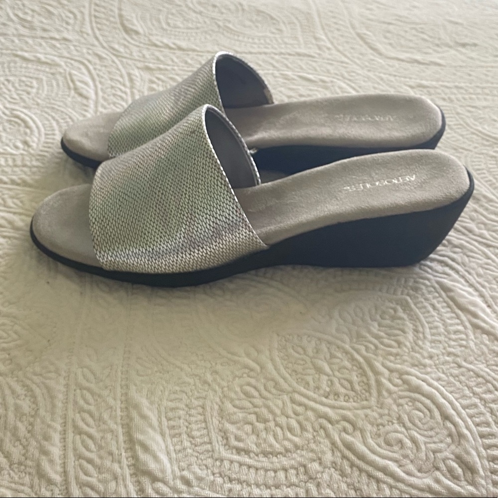 Aerosoles Badminton Silver Slides Sandals